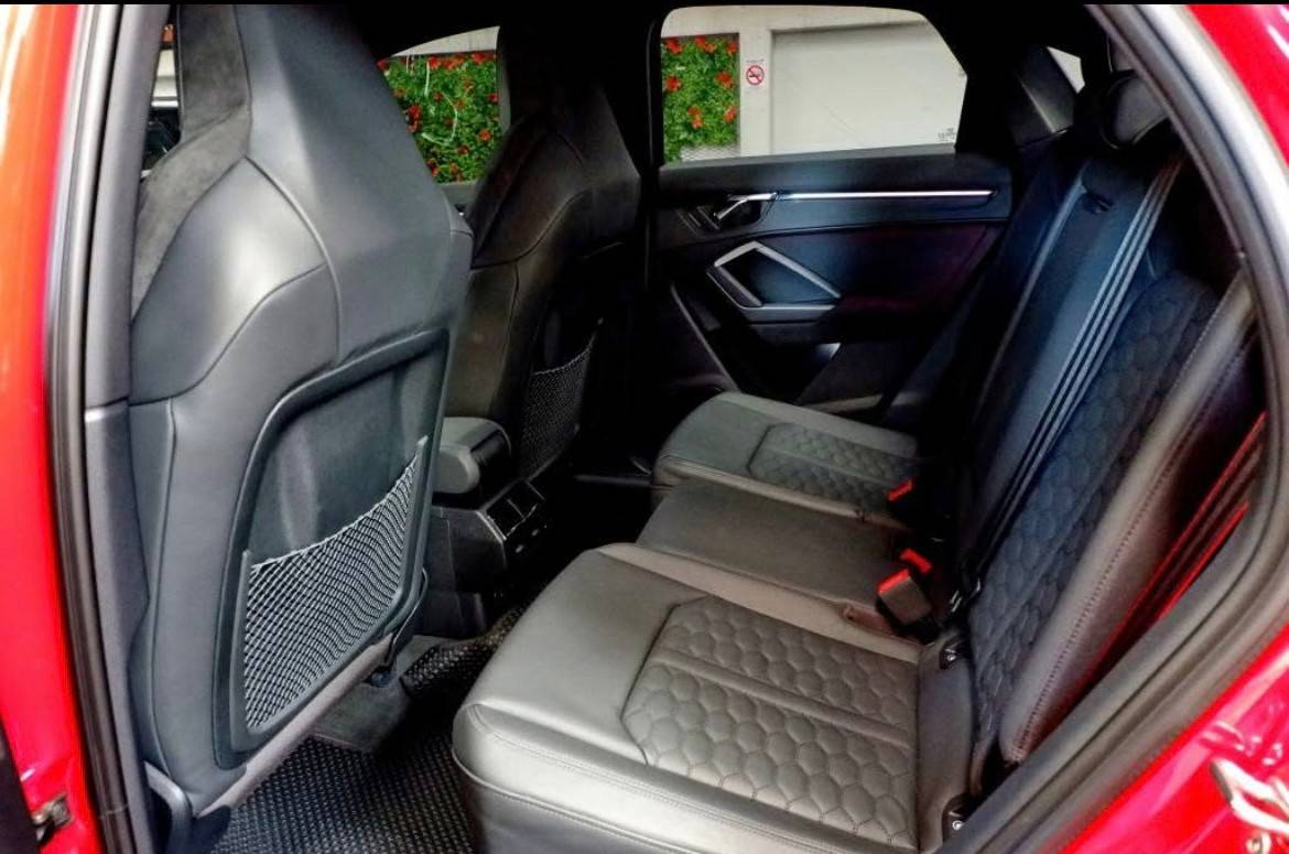 Audi RS Q3 Sportback quattro SUV ไมล์ 7,000 กม. (รูปที่ 4)