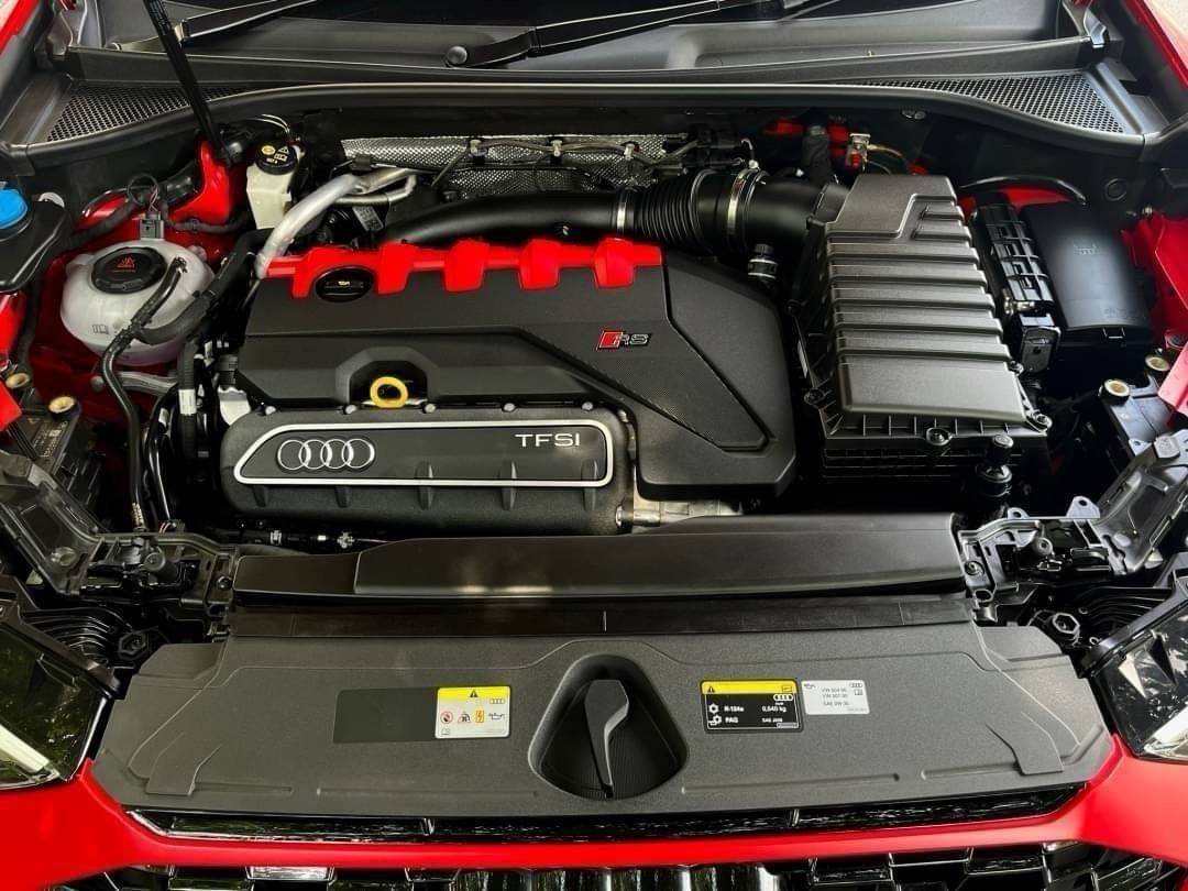 Audi RS Q3 Sportback quattro SUV ไมล์ 7,000 กม. (รูปที่ 2)