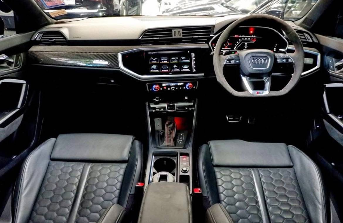 Audi RS Q3 Sportback quattro SUV ไมล์ 7,000 กม. (รูปที่ 6)