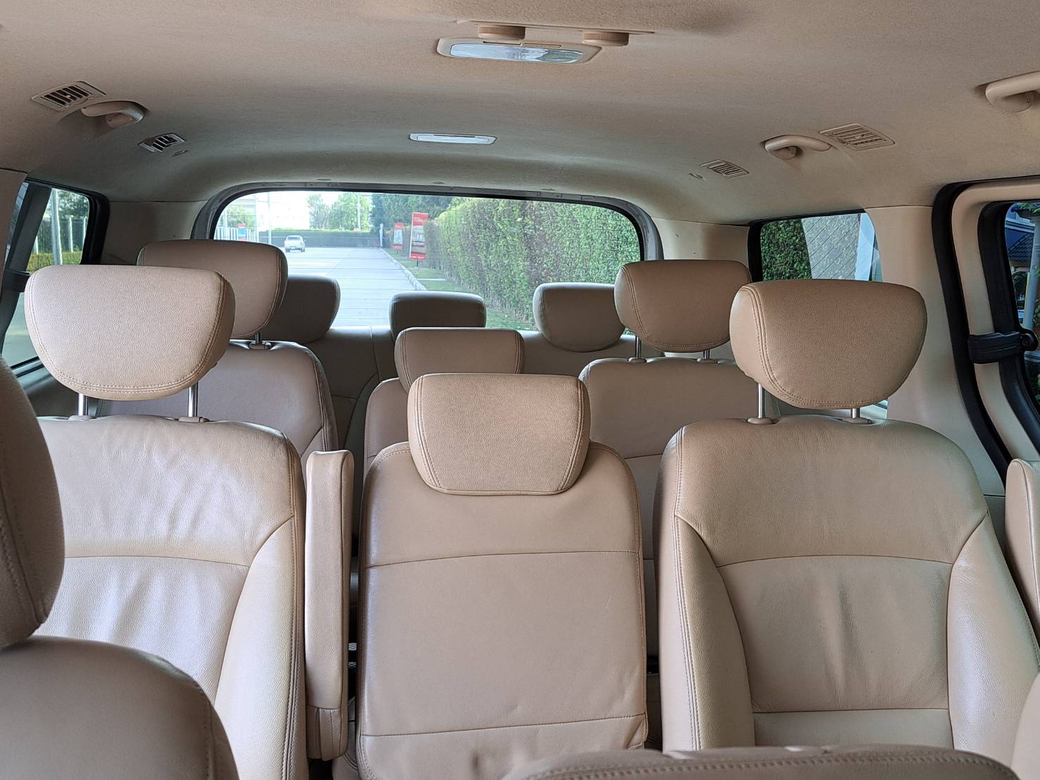 HYUNDAI H1 2.5 TOURING แต่งELUTE MNCกระจังหน้าตั้ง ประหยัดน้ำมัน รถสวยพร้อมใช้ (รูปที่ 14)