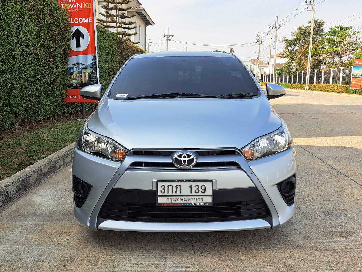 TOYOTA YARIS 1.2E ปี2014 5ประตู ไมล์น้อย63,000 มือเดียว รถสวยไม่มีชน