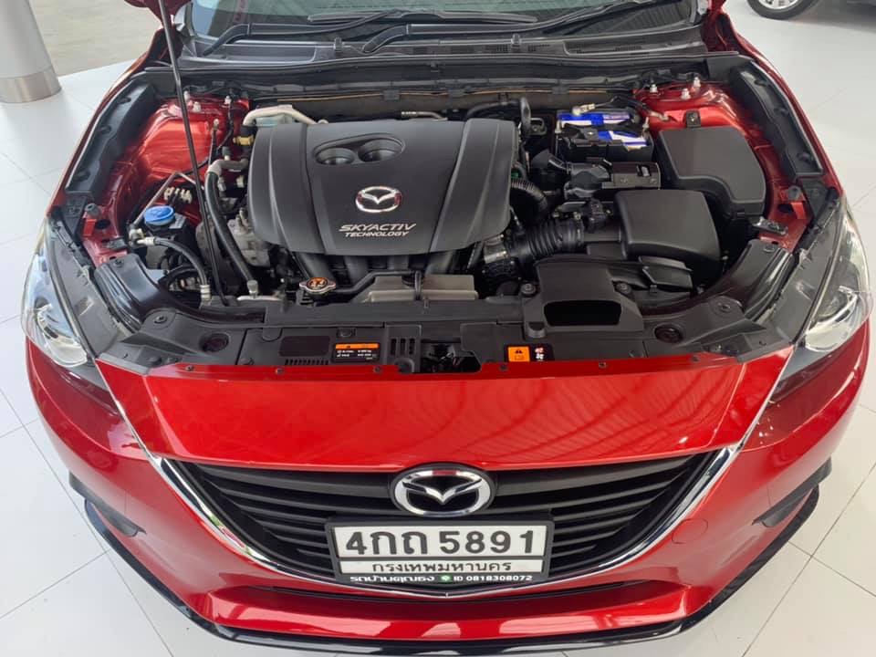 Mazda 3 Hatchback ปี 2015 สีแดง (รูปที่ 12)