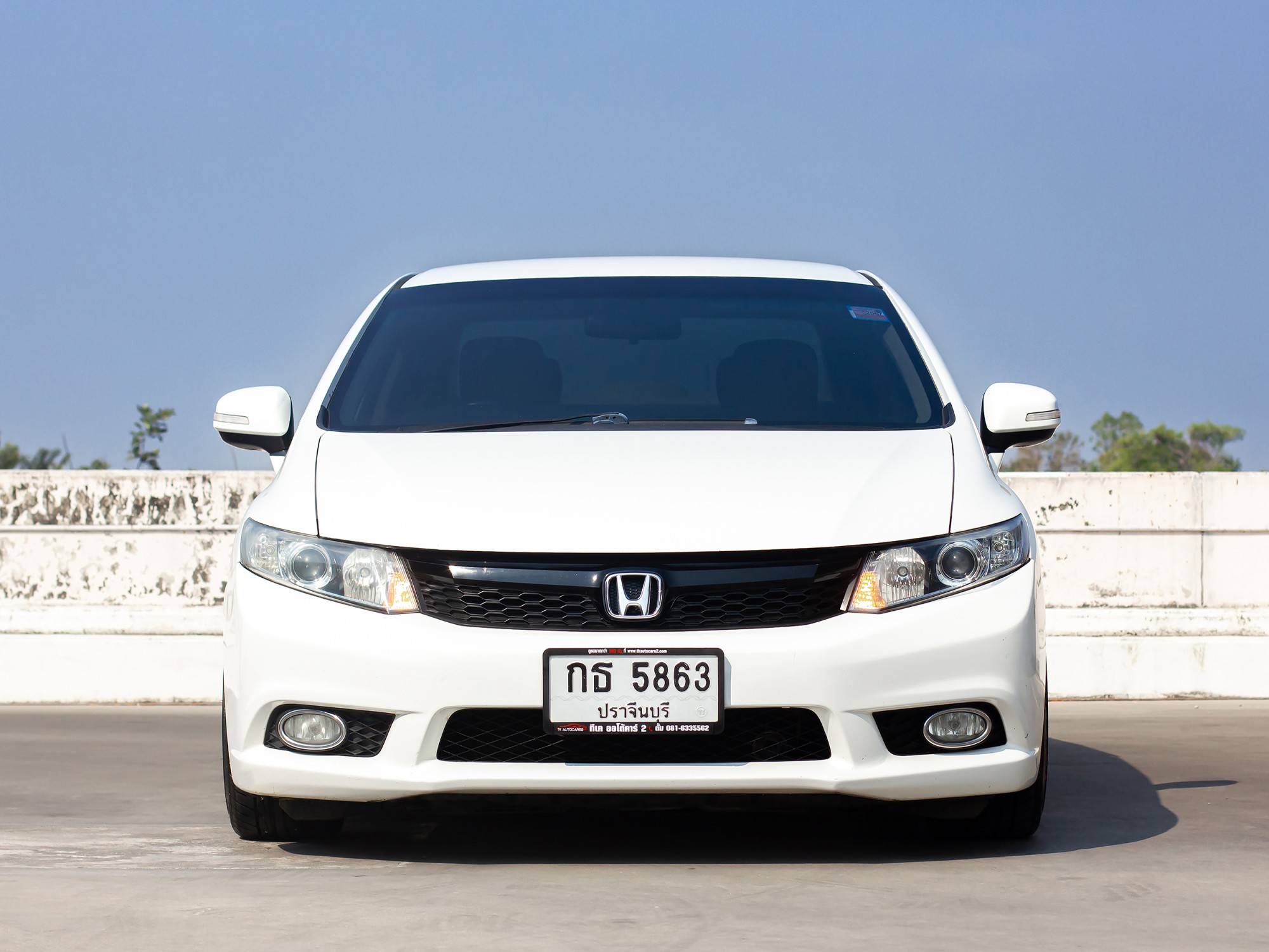 HONDA Civic FB 1.8E i-VTEC 5A/T ปี 2012 จด 2013 (รูปที่ 2)
