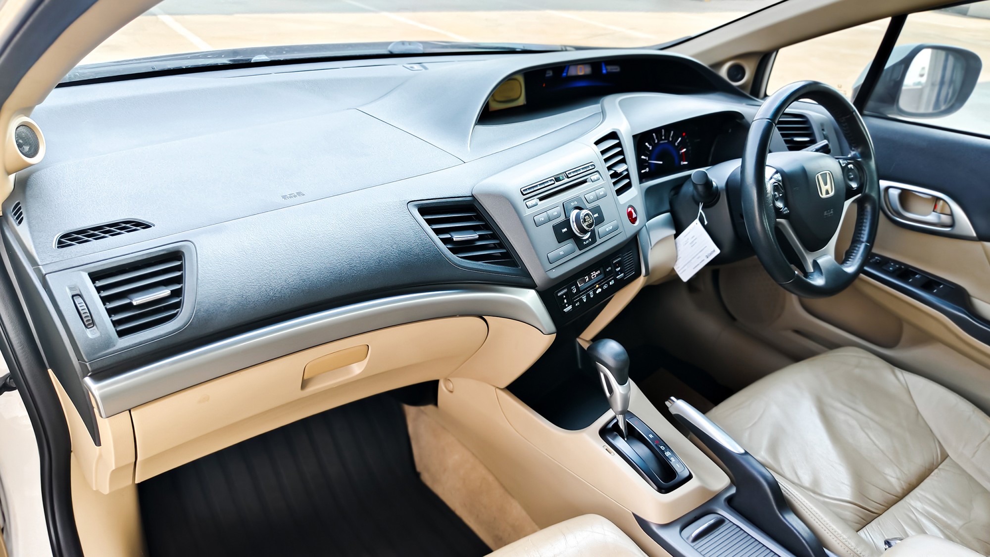HONDA Civic FB 1.8E i-VTEC 5A/T ปี 2012 จด 2013 (รูปที่ 12)