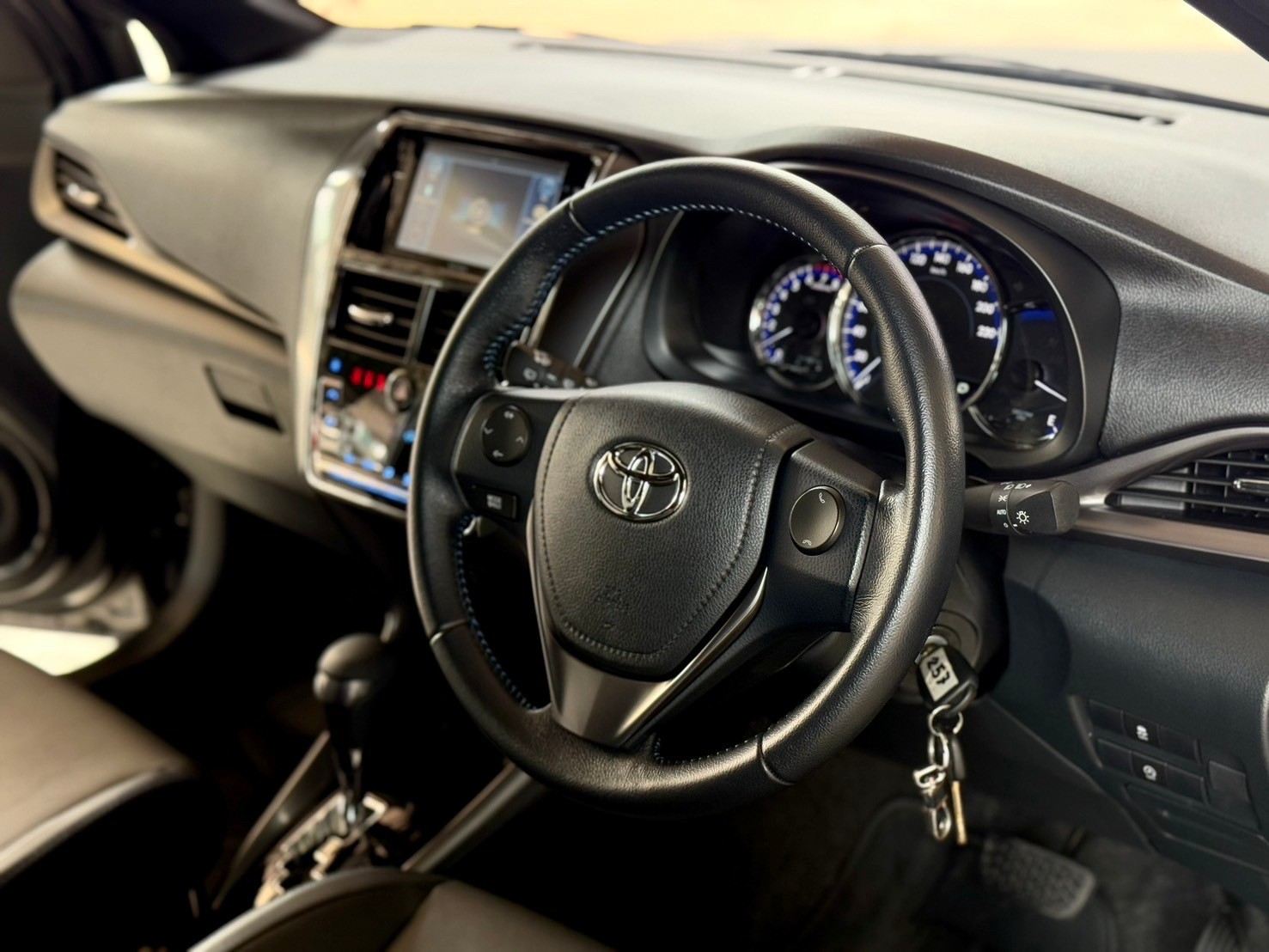 Toyota Yaris 1.2 Sport ปี 2021 ไมล์ 2 หมื่น (รูปที่ 7)