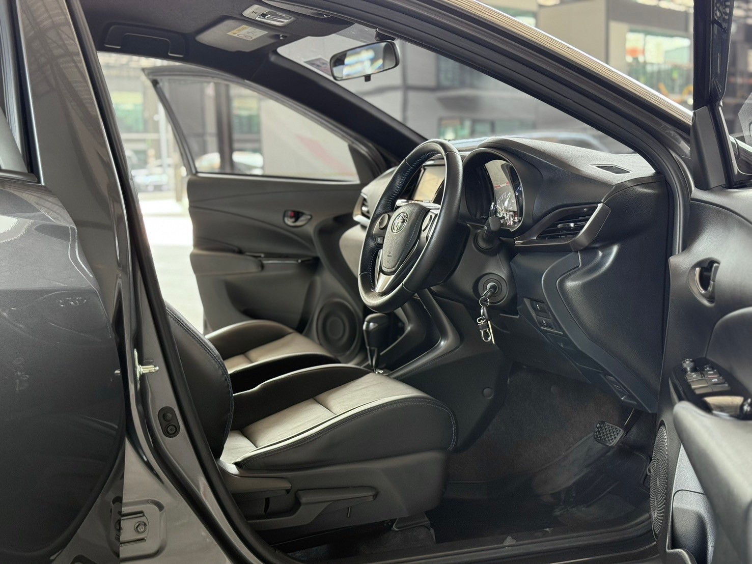 Toyota Yaris 1.2 Sport ปี 2021 ไมล์ 2 หมื่น (รูปที่ 9)