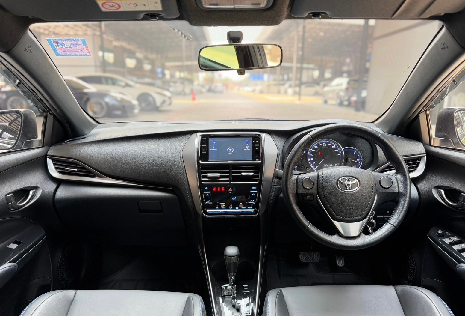 Toyota Yaris 1.2 Sport ปี 2021 ไมล์ 2 หมื่น (รูปที่ 6)