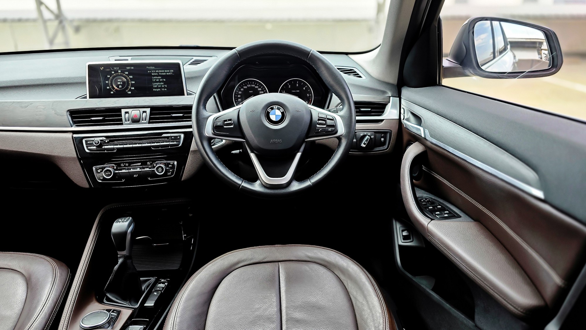 BMW X1 [F48] 2.0 sDrive18d xLine 8A/T ปี 2016 จด 2017 (รูปที่ 15)