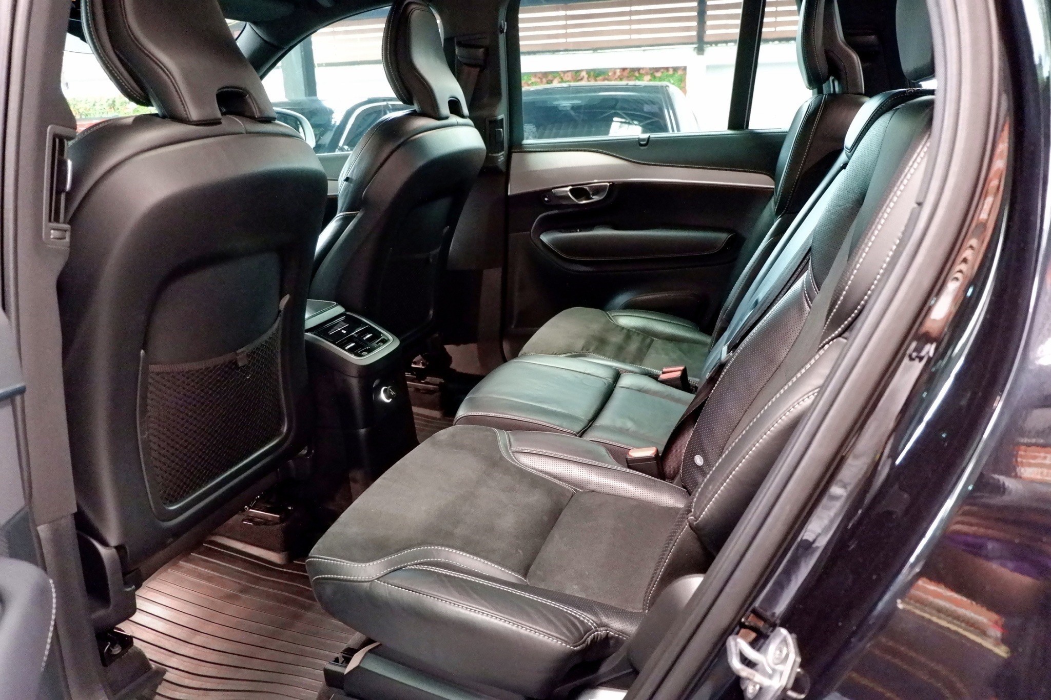 Vovlo XC90 auto รถสวย ปี 2019 ไมล์ 130,000 กม. สดพร้อมโอน (รูปที่ 13)