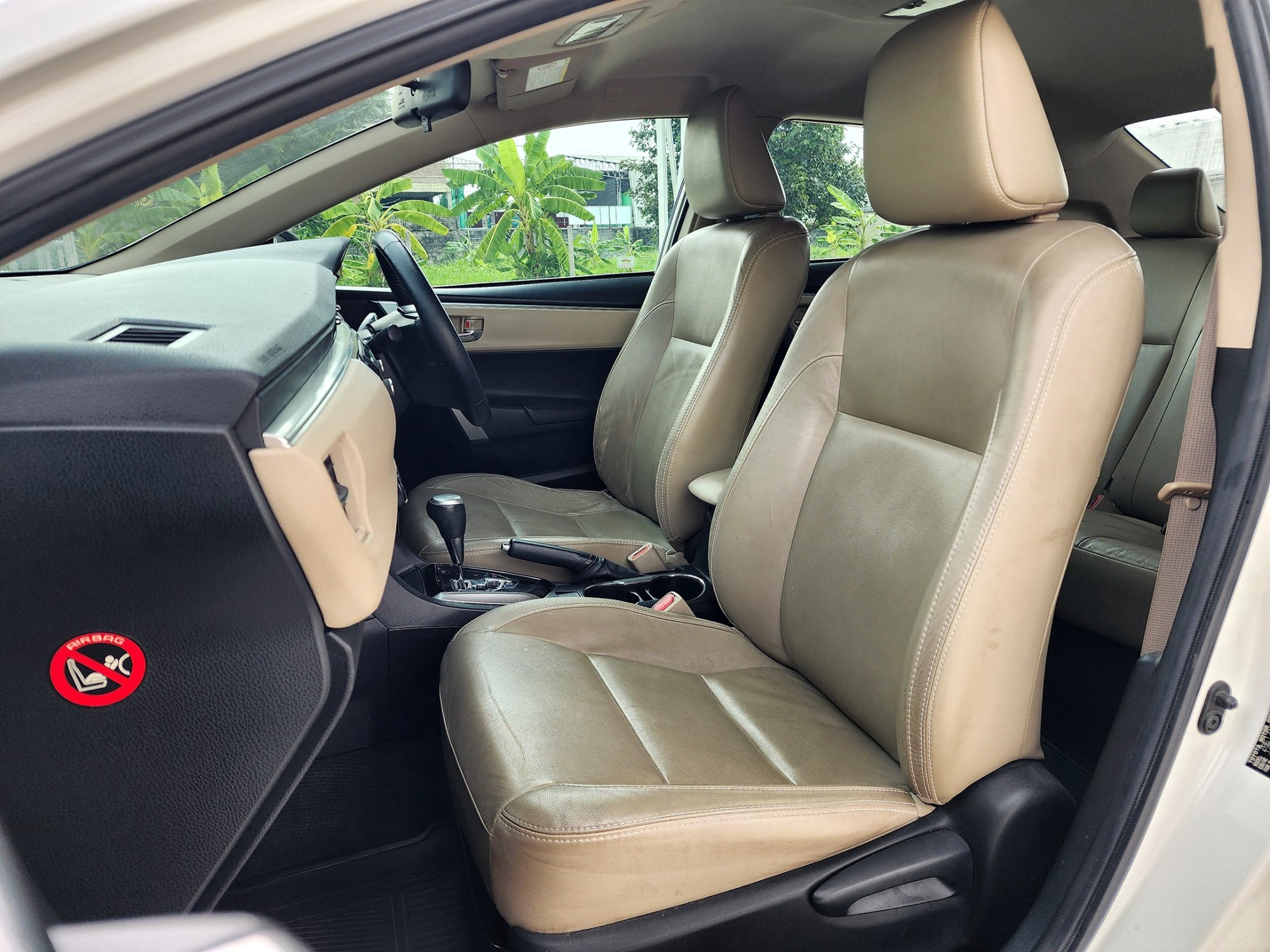 TOYOTA Corolla Altis 1.6G A/T ปี 2015 ไมล์ 92,000 กม. โทร.0922639576 เอ๋ (รูปที่ 17)