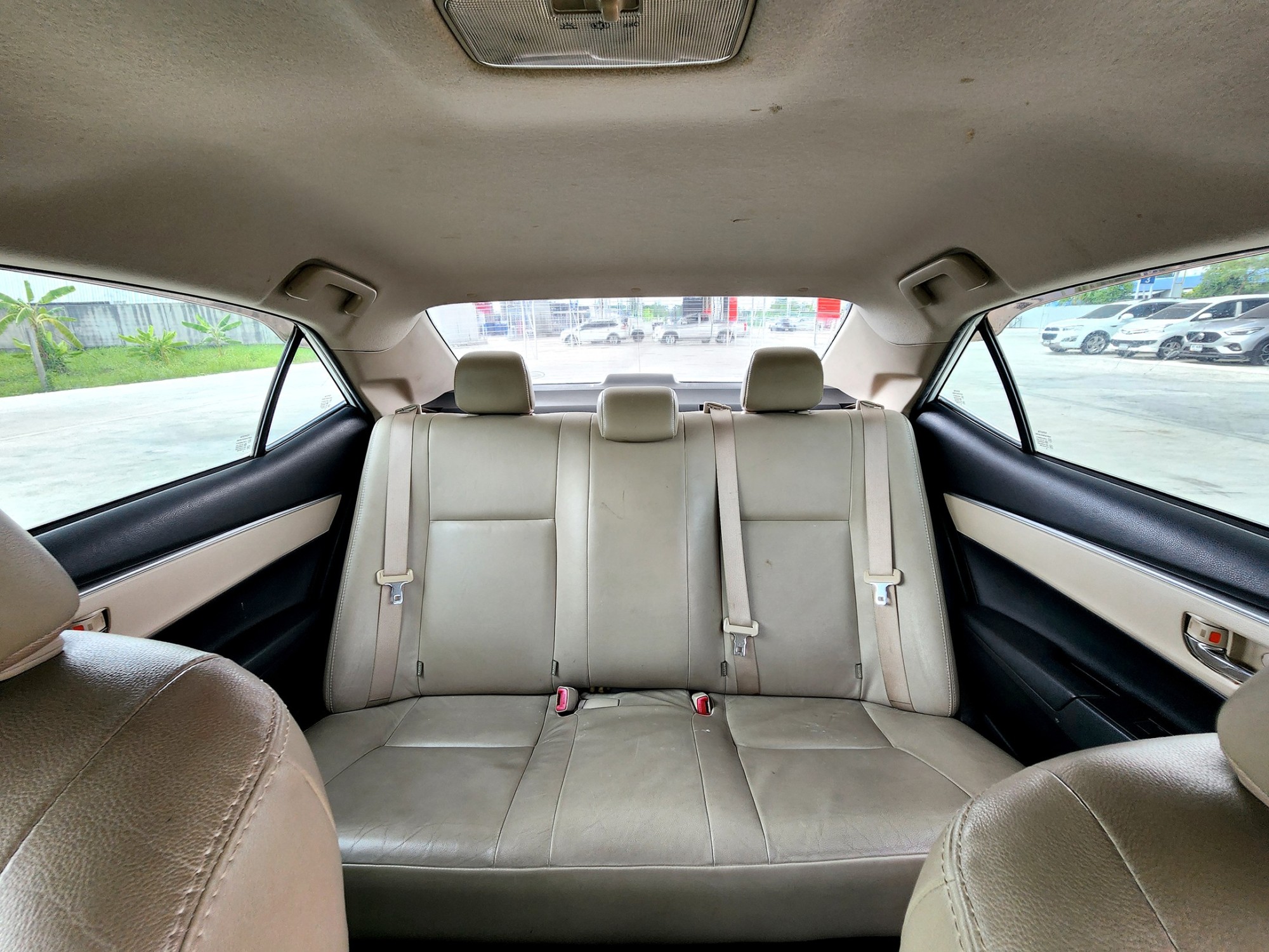 TOYOTA Corolla Altis 1.6G A/T ปี 2015 ไมล์ 92,000 กม. โทร.0922639576 เอ๋ (รูปที่ 11)