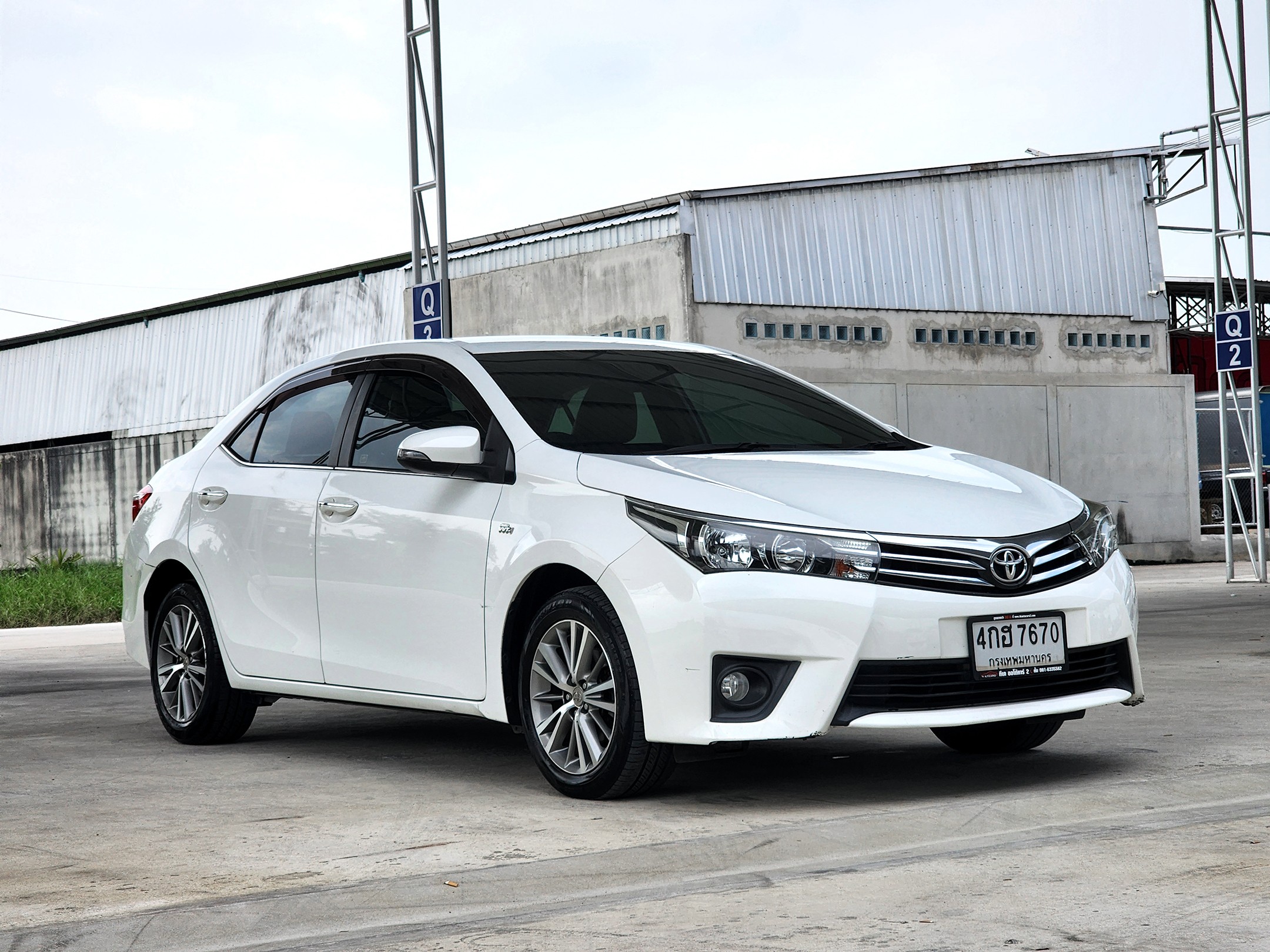 TOYOTA Corolla Altis 1.6G A/T ปี 2015 ไมล์ 92,000 กม. โทร.0922639576 เอ๋ (รูปที่ 6)
