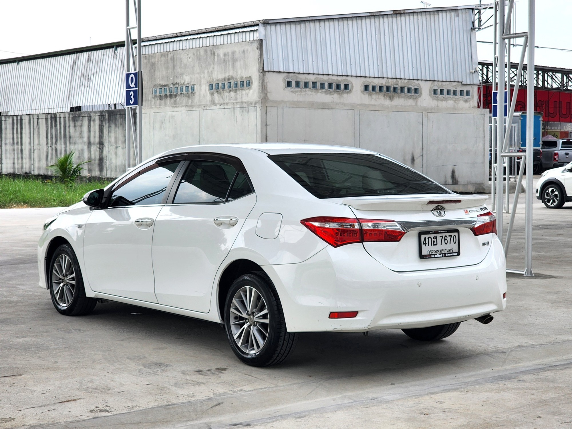 TOYOTA Corolla Altis 1.6G A/T ปี 2015 ไมล์ 92,000 กม. โทร.0922639576 เอ๋ (รูปที่ 3)