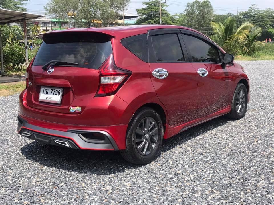 Nissan Note ปี 2017 สีแดง (รูปที่ 5)