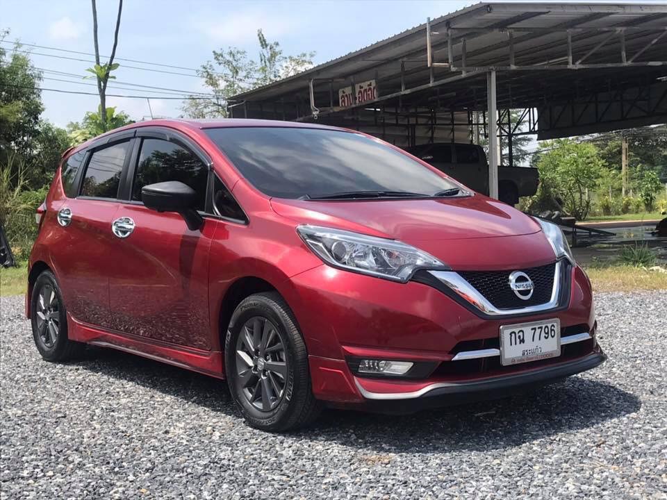 Nissan Note ปี 2017 สีแดง (รูปที่ 2)