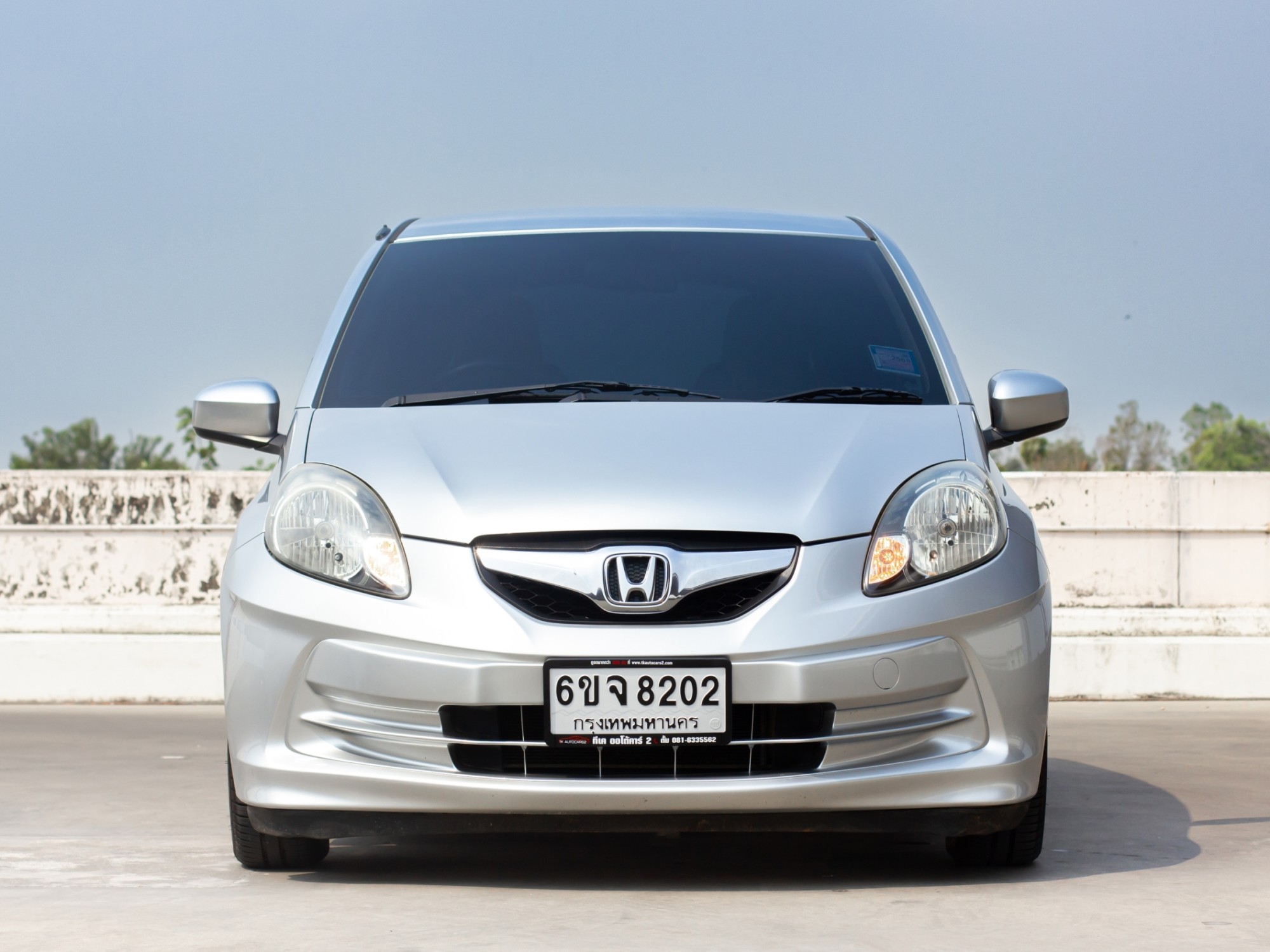 HONDA BRIO Hatchback 1.2V TOP A/T ปี 2012 จด 13 (รูปที่ 2)