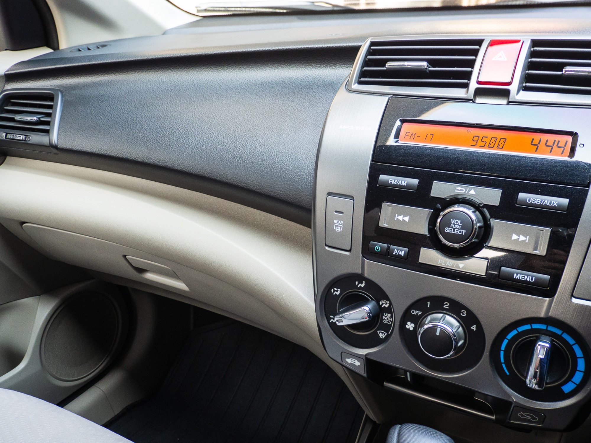 HONDA CITY 1.5V (รูปที่ 28)
