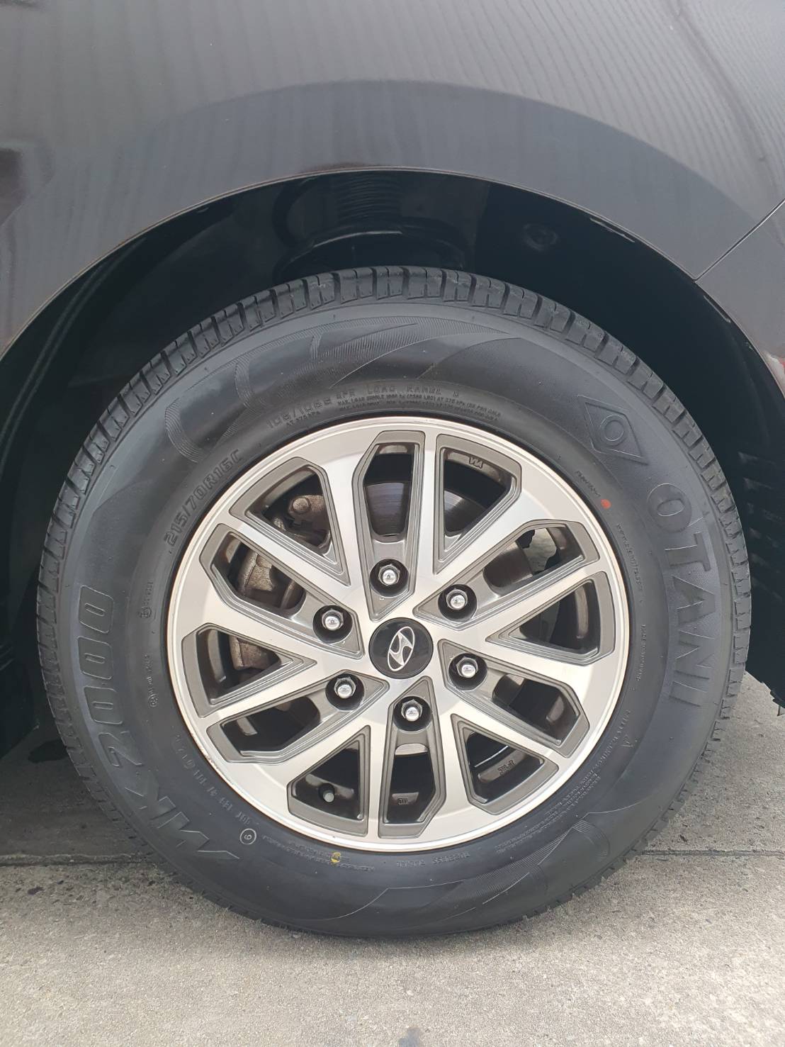 Hyundai H-1 2.5Deluxe ปี 2019 สีน้ำตาลดำ มือ1 เช็คศูนย์ (รูปที่ 13)