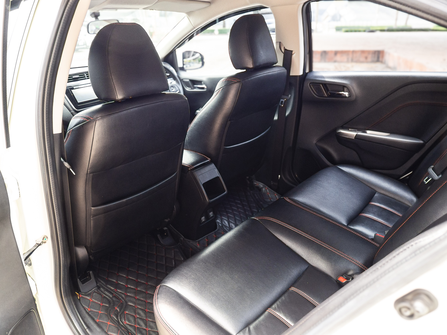 HONDA CITY 1.5SV (รูปที่ 13)