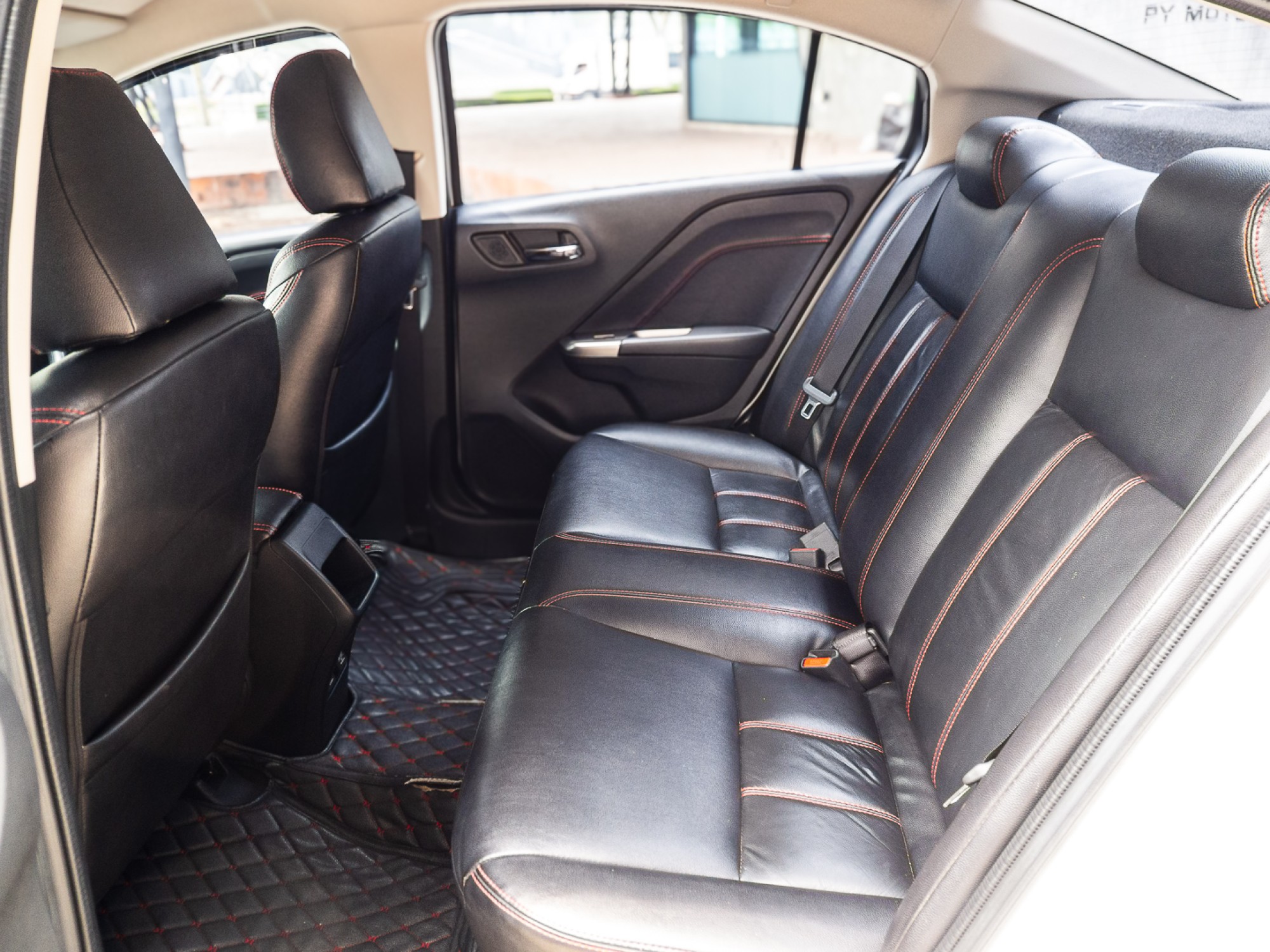 HONDA CITY 1.5SV (รูปที่ 18)