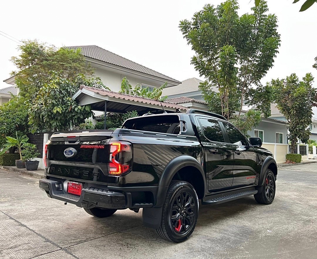 2025 #Ford RANGER STORMTRAK 2.0 Bi-Turbo 10AT 4x2 สีดำ (รูปที่ 18)