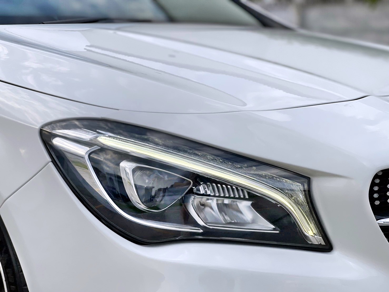 Mercedes-Benz CLA250 AMG Facelift White Art Edition (W117) ปี 2018 จด 2019 (รูปที่ 3)