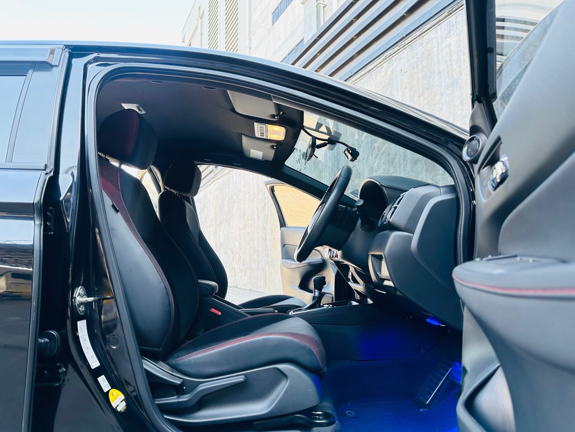 2022 แท้ Honda City Hatchback 1.0 TURBO RS CVT ไมล์แท้ 20,000 กม. รถสวย ไมล์แท้ สภาพป้ายแดง (รูปที่ 10)