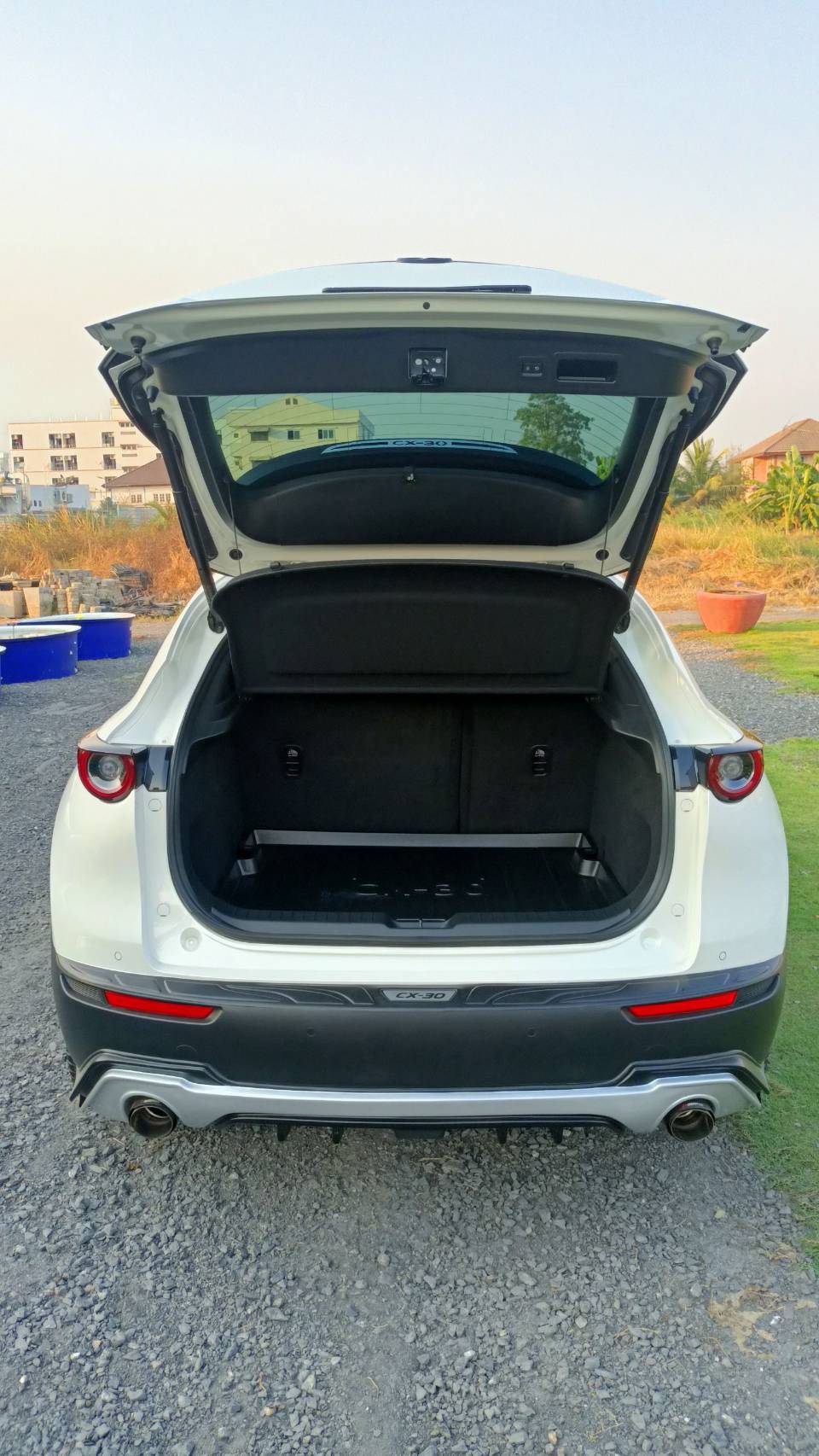 ไมล์ 30,000 กม Mazda CX30 SP รุ่นท๊อปสุด sunroof ลำโพงBose ปี2022 สีขาวมุก (รูปที่ 12)