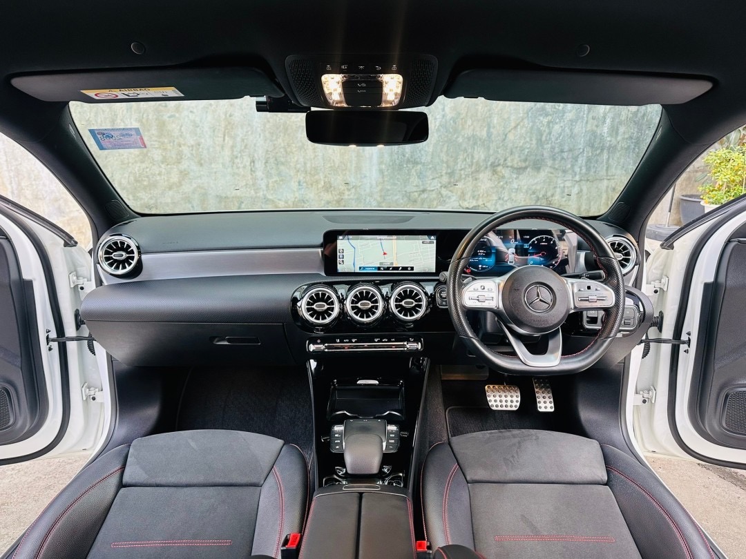 2022 BENZ A200 Sedan AMG Dynamic โฉม W177 ไมล์ 40,000 กม. (รูปที่ 3)