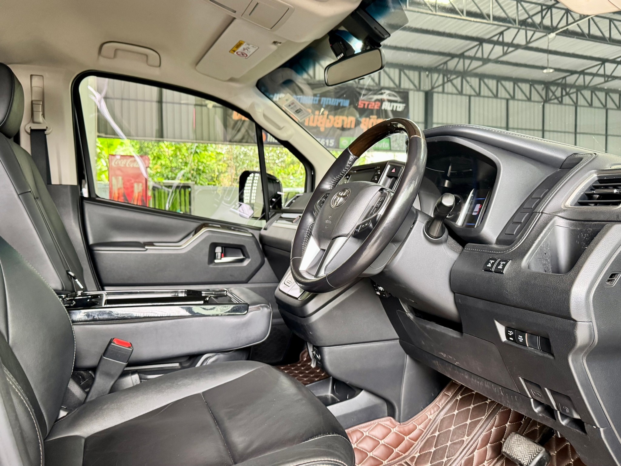 Toyota #Majesty #Premium มือเดียวป้ายแดง #ปี20 (รูปที่ 16)