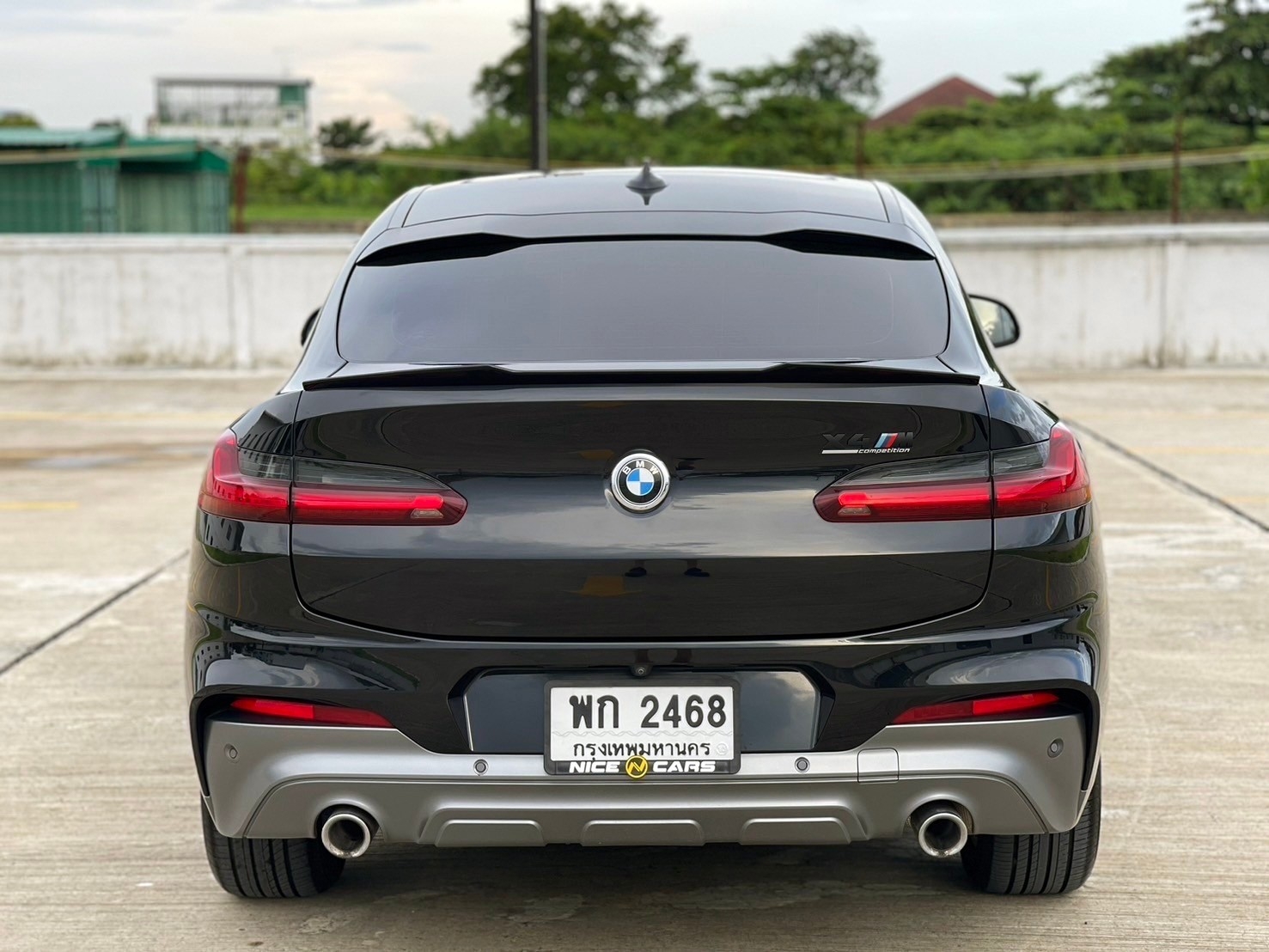 2020 BMW X4 G02 สีดำ (รูปที่ 20)