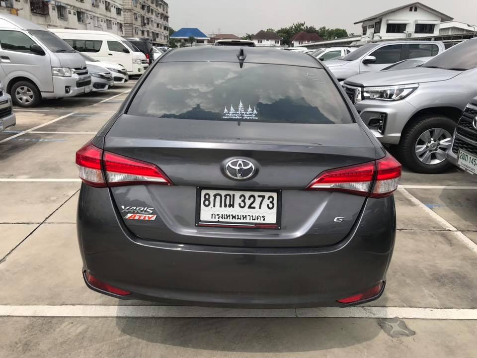 Toyota Yaris Ativ ปี 2018 สีเทา (รูปที่ 12)