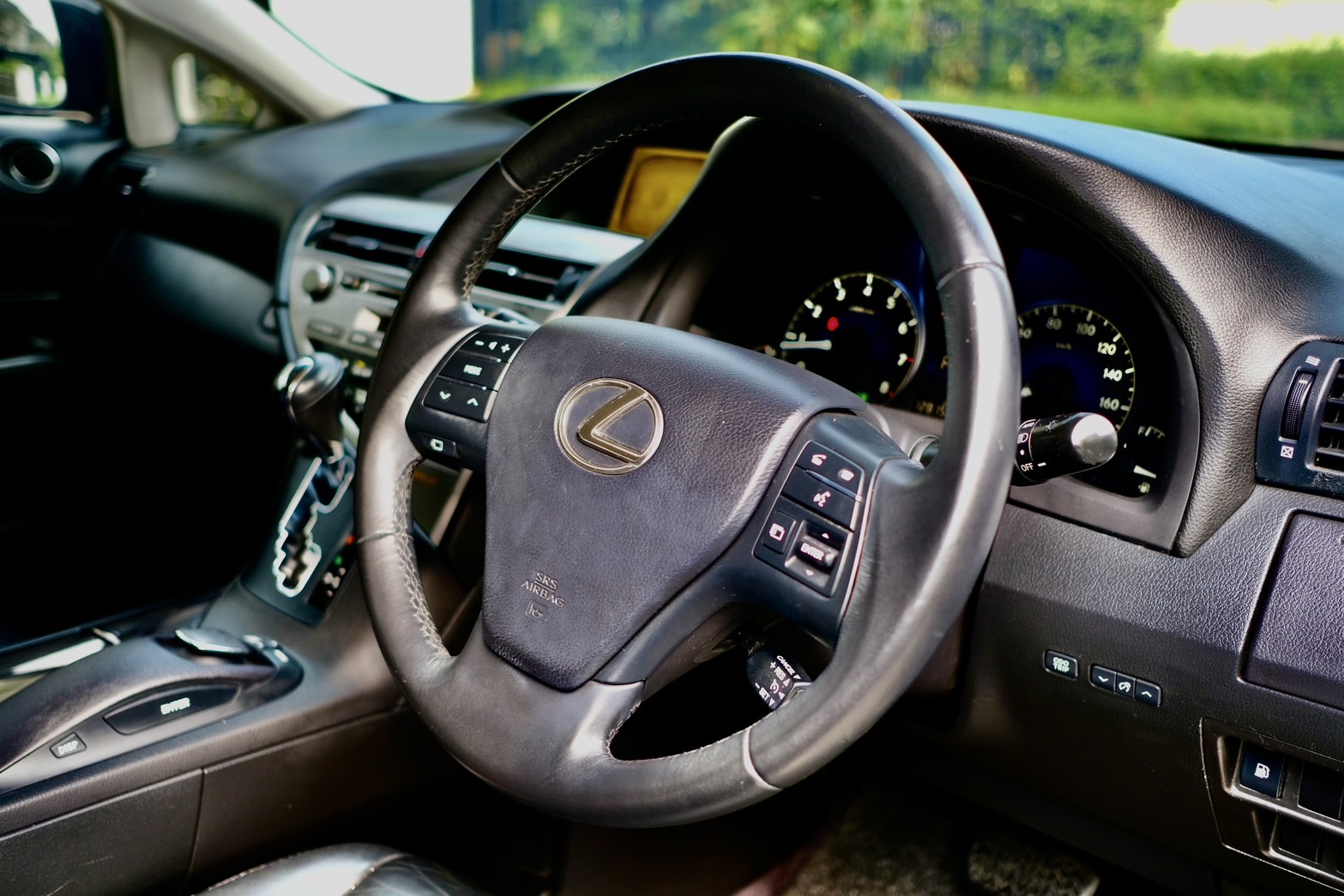 Lexus Rx350 ปี2010 จด2015 สีดำ ออโต้ เบนซิน (รูปที่ 12)