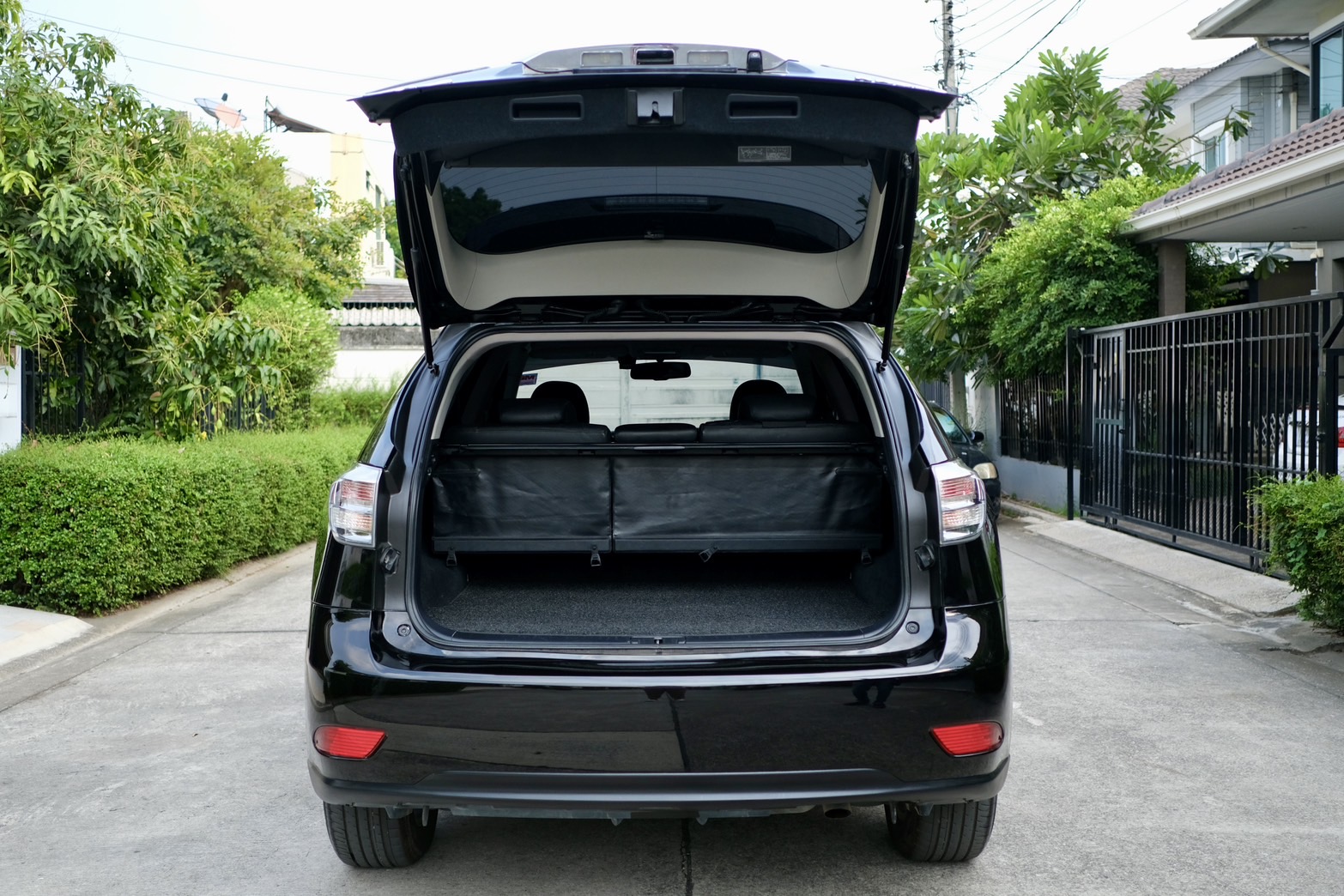 Lexus Rx350 ปี2010 จด2015 สีดำ ออโต้ เบนซิน (รูปที่ 10)