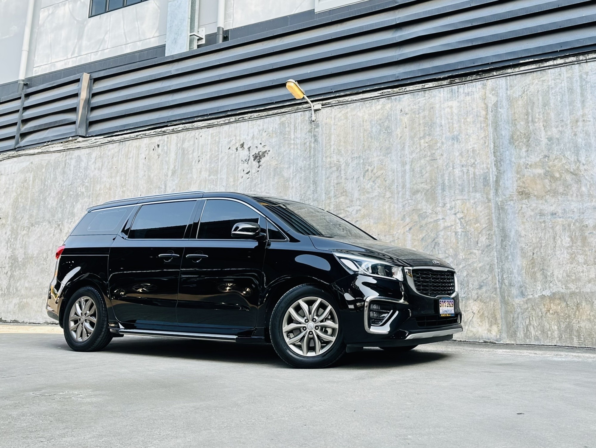 2020 แท้ KIA Grand Carnival Minorchange 2.2 EX 8AT (รูปที่ 7)
