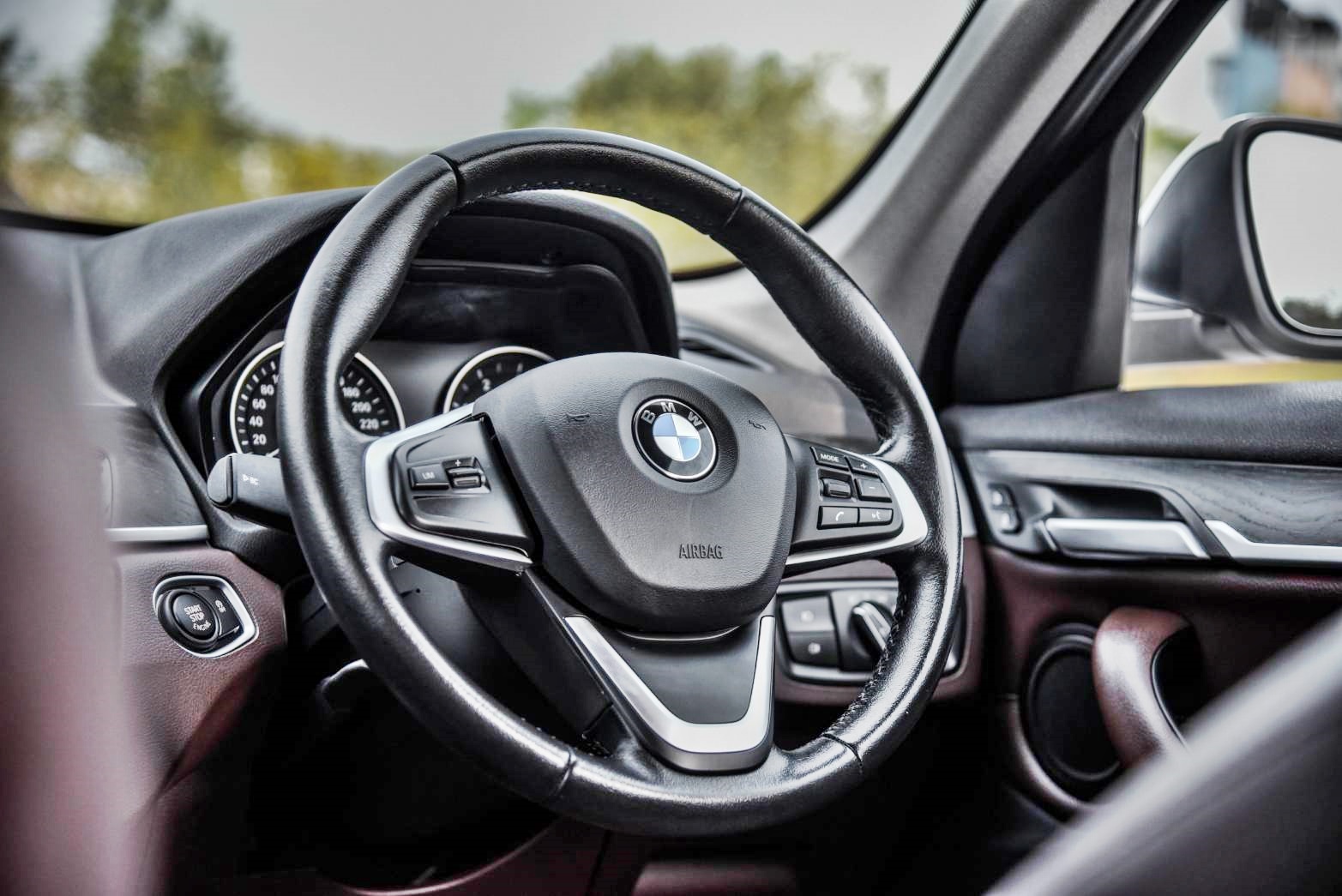 BMW X1 sDrive18d 2.0 XLine AT 2017 ไมล์ 96,xxx km. (รูปที่ 23)