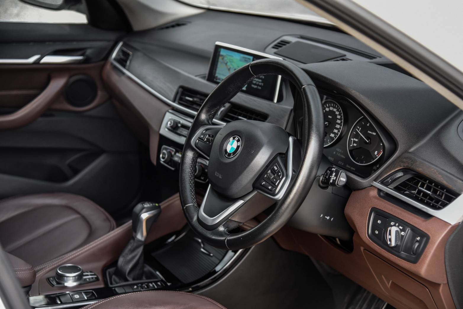 BMW X1 sDrive18d 2.0 XLine AT 2017 ไมล์ 96,xxx km. (รูปที่ 7)