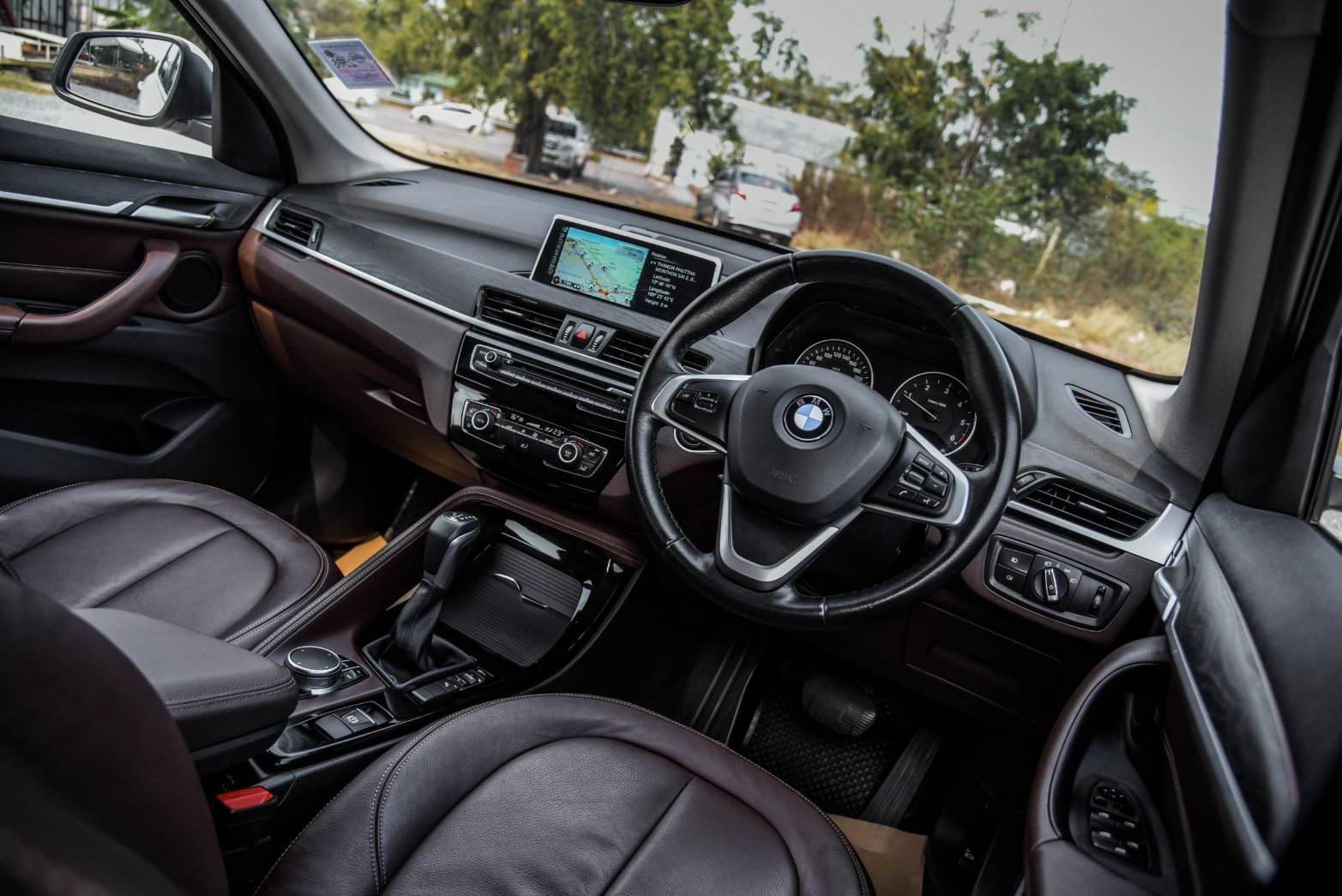 BMW X1 sDrive18d 2.0 XLine AT 2017 ไมล์ 96,xxx km. (รูปที่ 12)