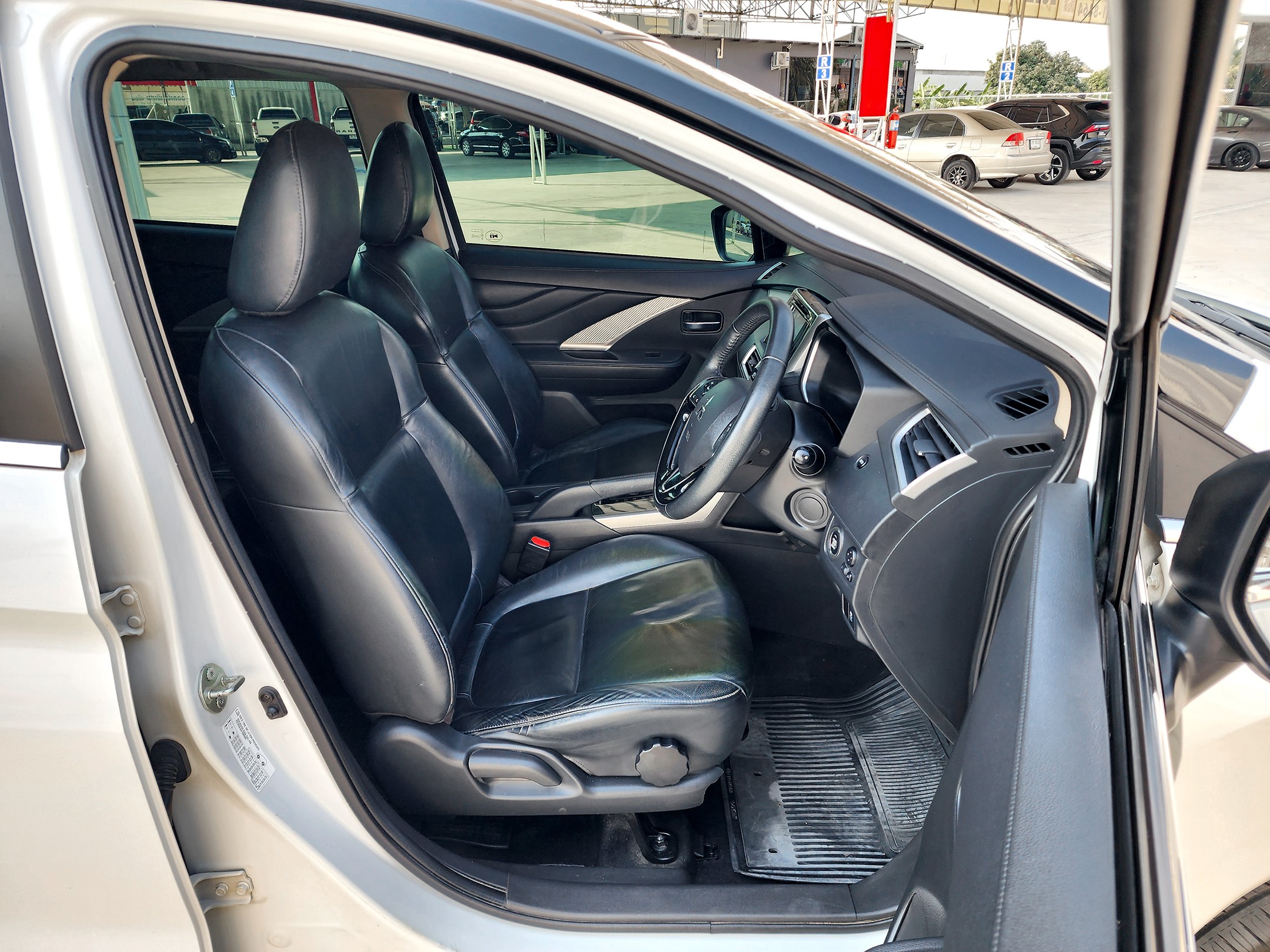 MITSUBISHI X-Pander 1.5 GT A/T ปี 2019 (รูปที่ 9)