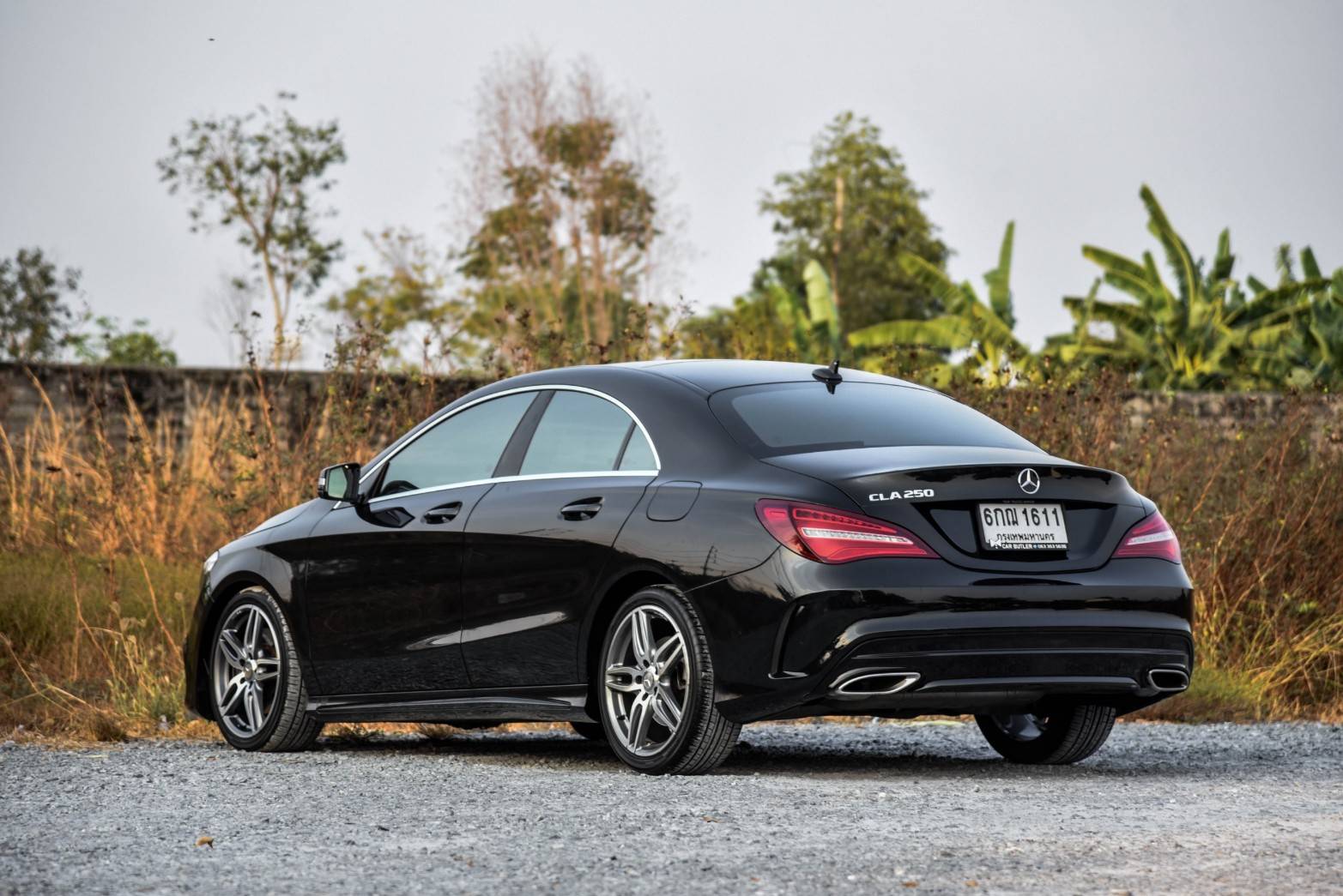Mercedes-Benz CLA250 2.0 AMG Dynamic AT 2017 ไมล์ 85,xxx km. (รูปที่ 2)