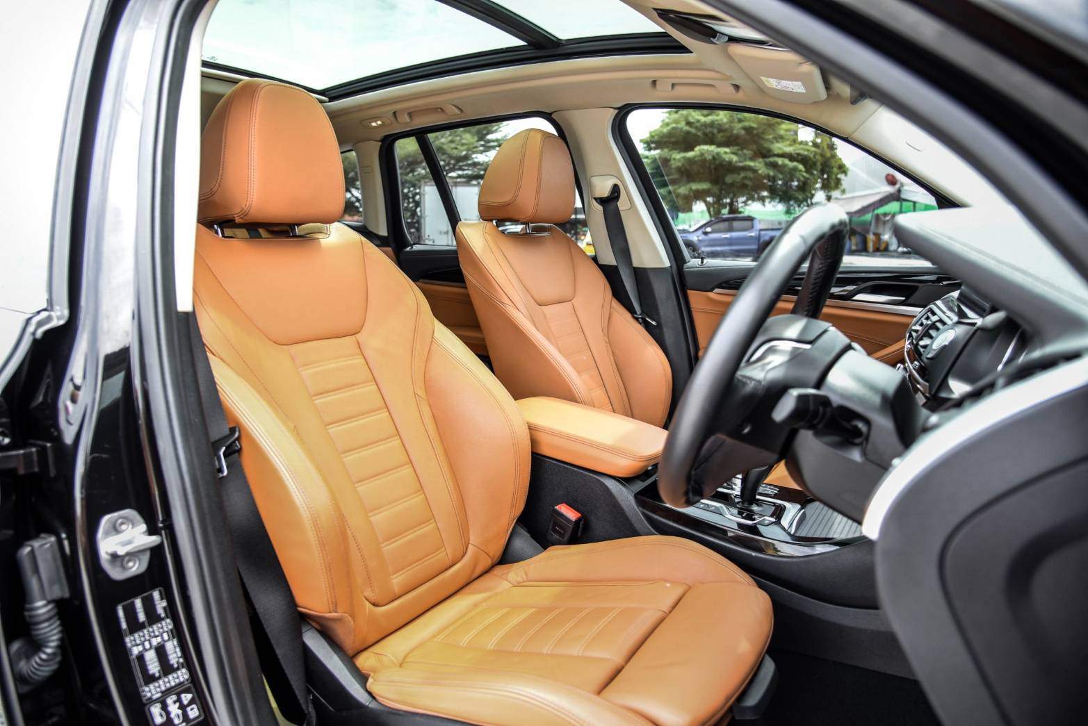 BMW X3 2.0 xDrive20d RHD AT 2019 (รูปที่ 2)