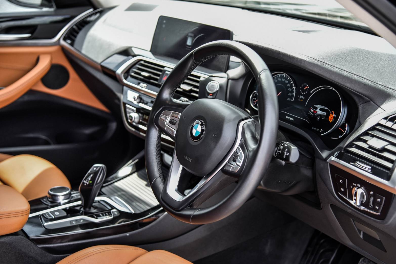 BMW X3 2.0 xDrive20d RHD AT 2019 (รูปที่ 5)