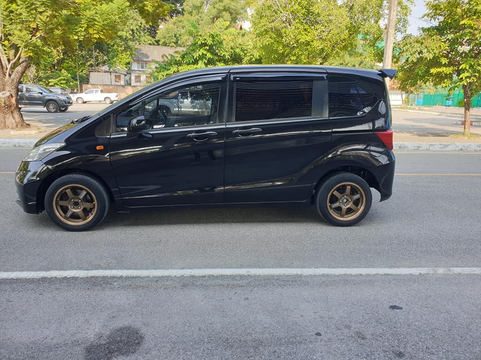 Honda Freed ปี 2015 สีดำ