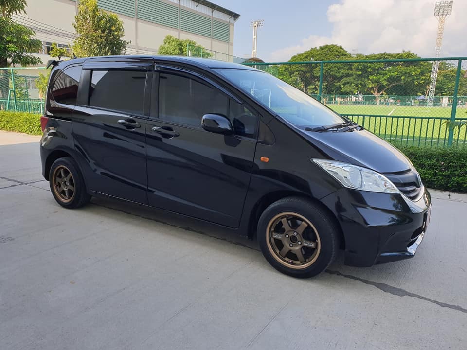 Honda Freed ปี 2015 สีดำ (รูปที่ 8)