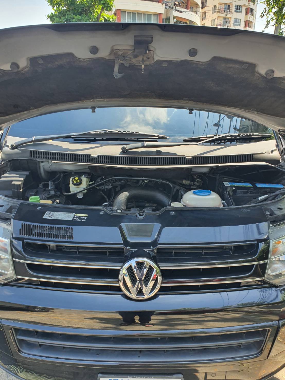 Volkswagen Caravelle T5 2.0 TDi สีดำ ปี2012 รถมือ1 (รูปที่ 11)