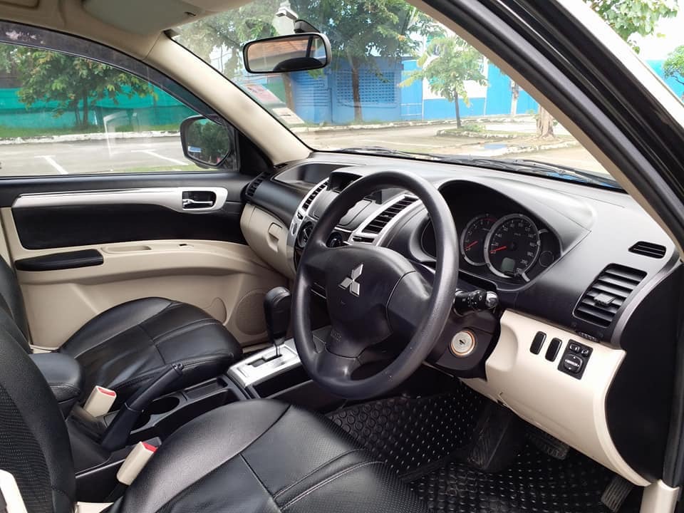 Mitsubishi Pajero Sport ปี 2009 สีดำ (รูปที่ 8)
