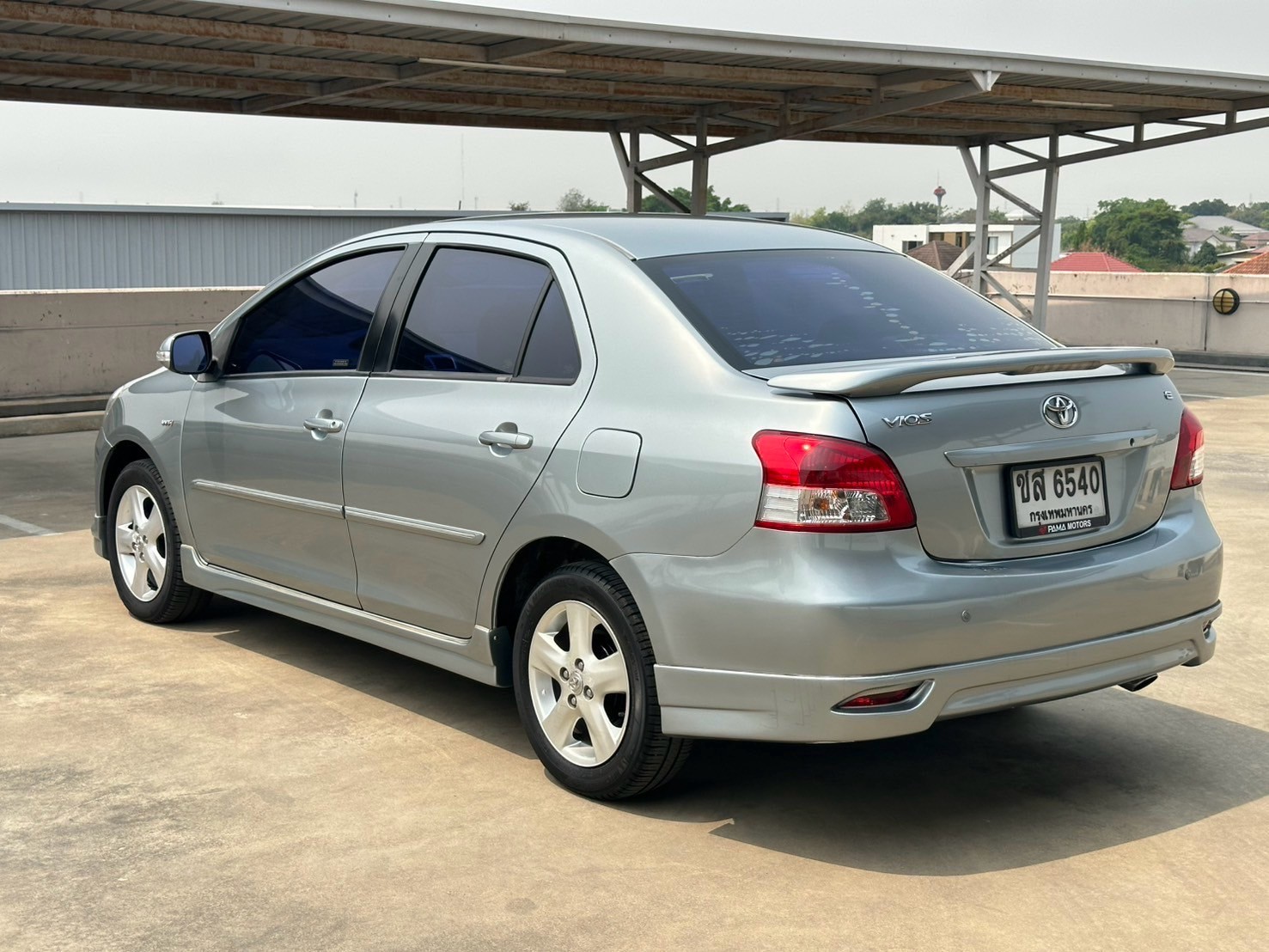 2008 Toyota Vios สีเทา (รูปที่ 8)