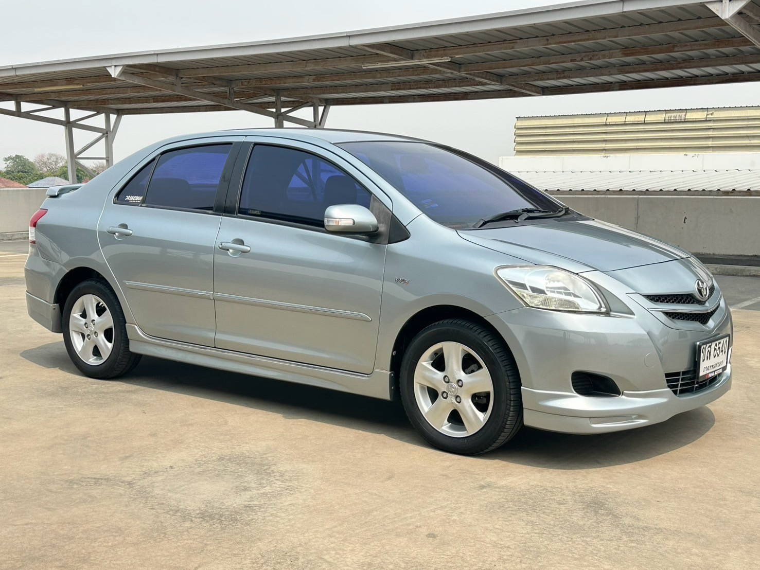2008 Toyota Vios สีเทา (รูปที่ 3)