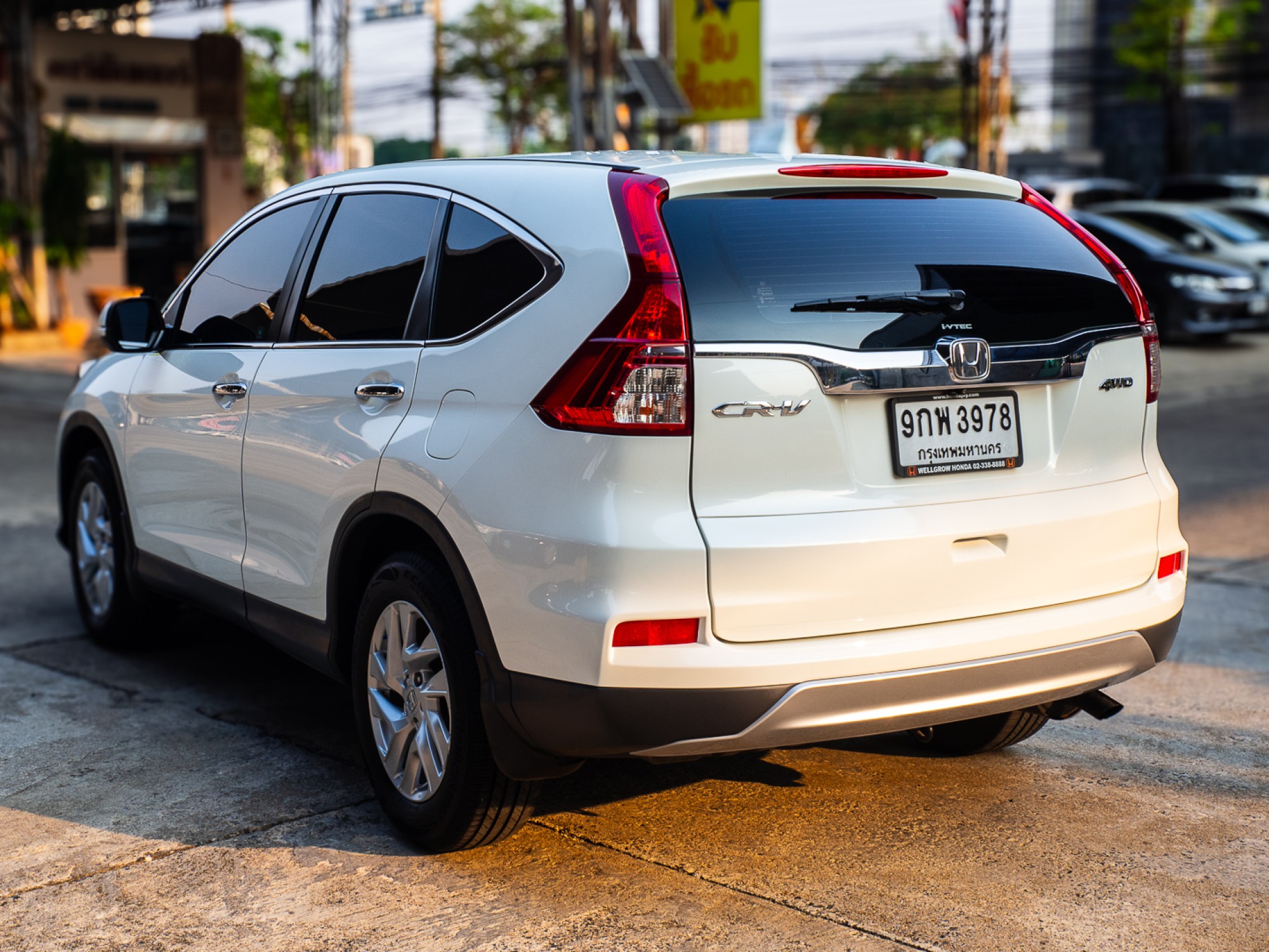 2014 Honda CR-V สีขาว (รูปที่ 7)