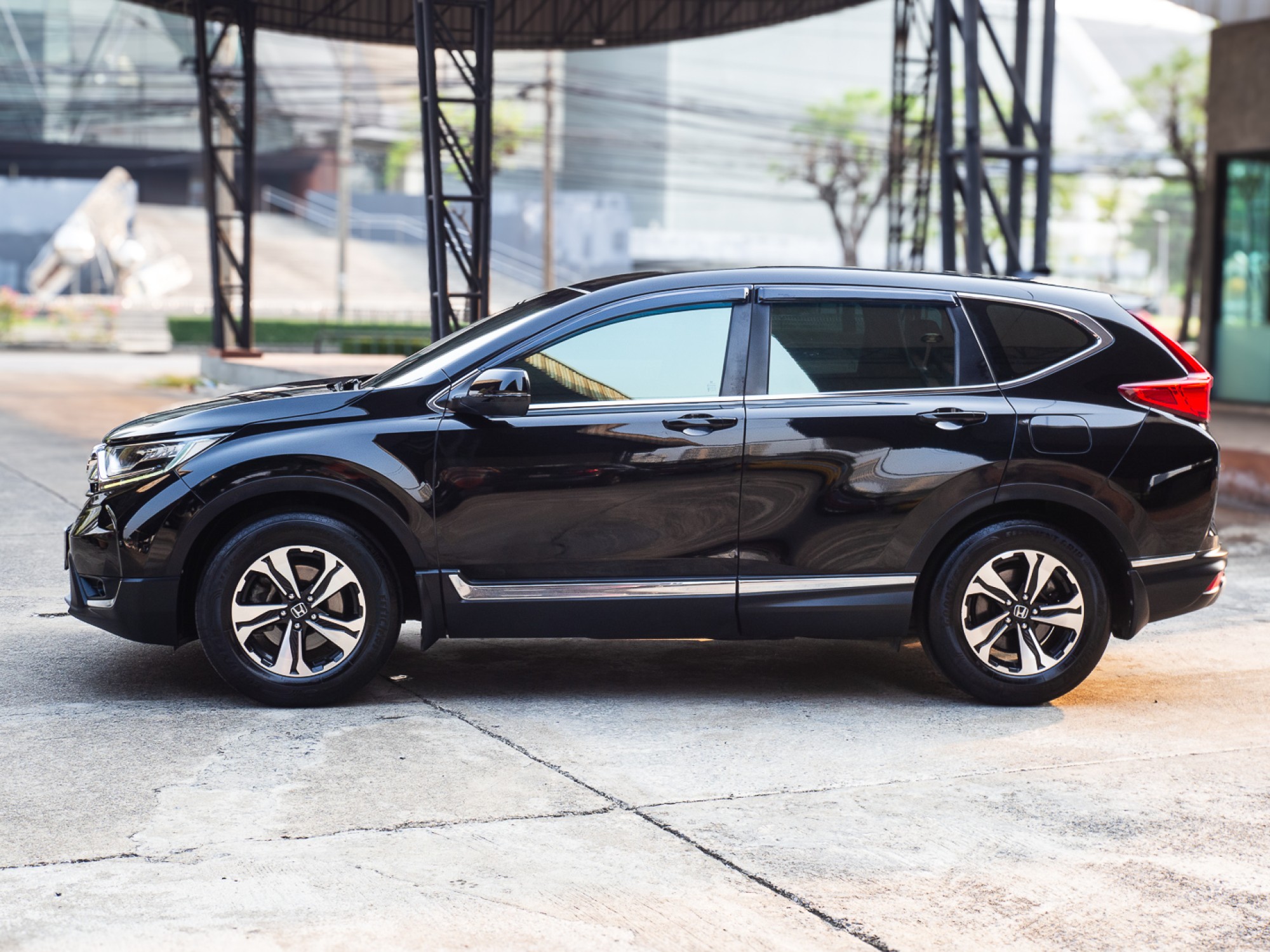 2019 Honda CR-V สีดำ (รูปที่ 5)